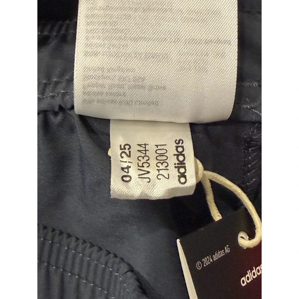 Adidas FC Bayern Tiro 25 Competition Travel Pants Grey JV5344 Mens M